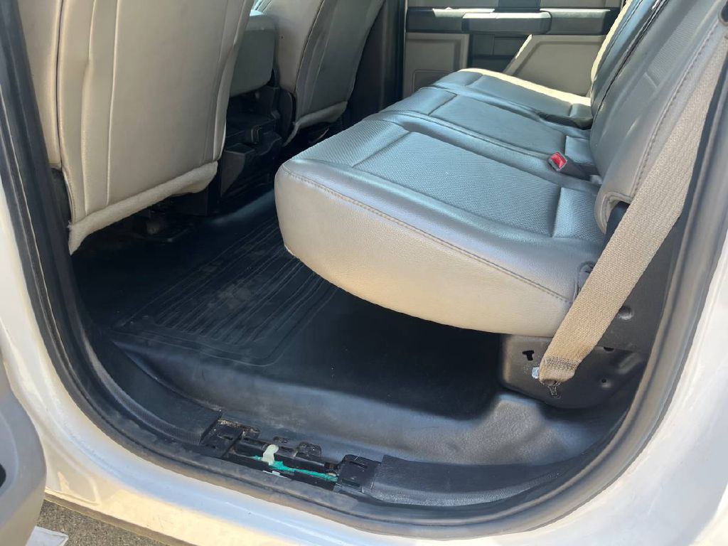 2017 Ford F-150 Image 11