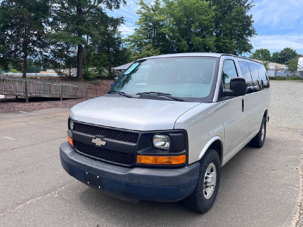 2012 Chevrolet Express Image 2