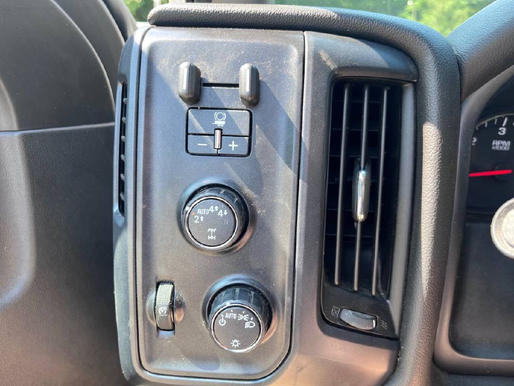 2019 Chevrolet Silverado 1500 Image 9