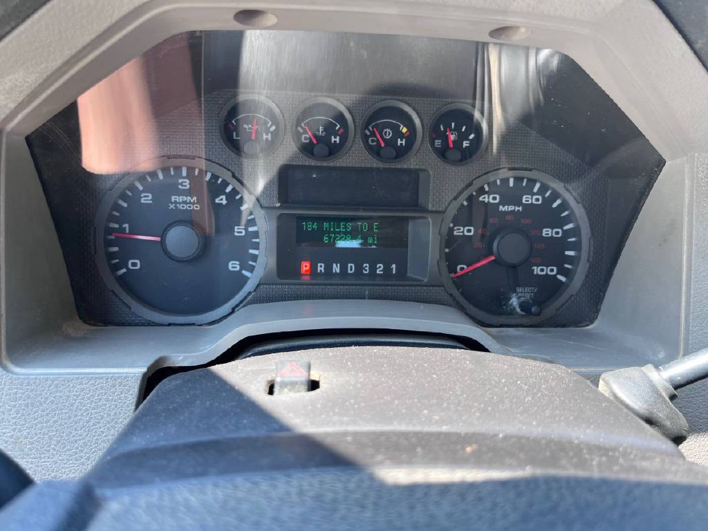 2009 Ford F-250 Image 8