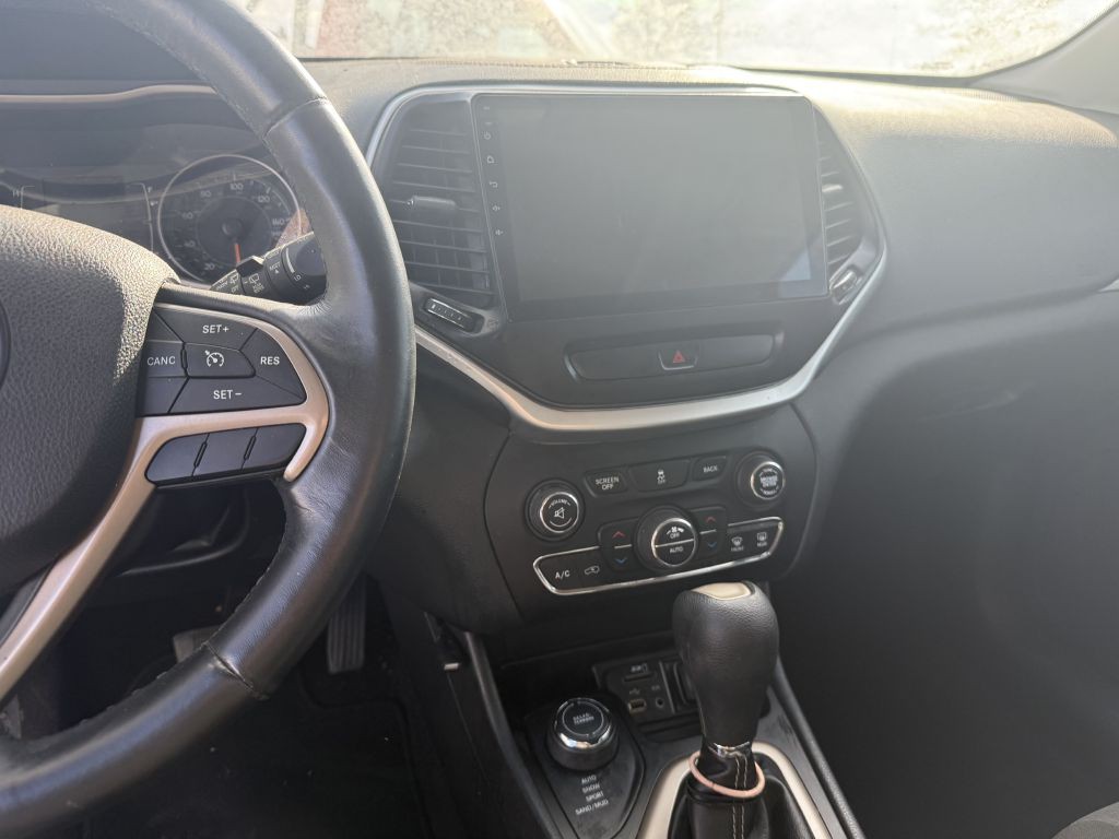 2016 Jeep Cherokee Image 7