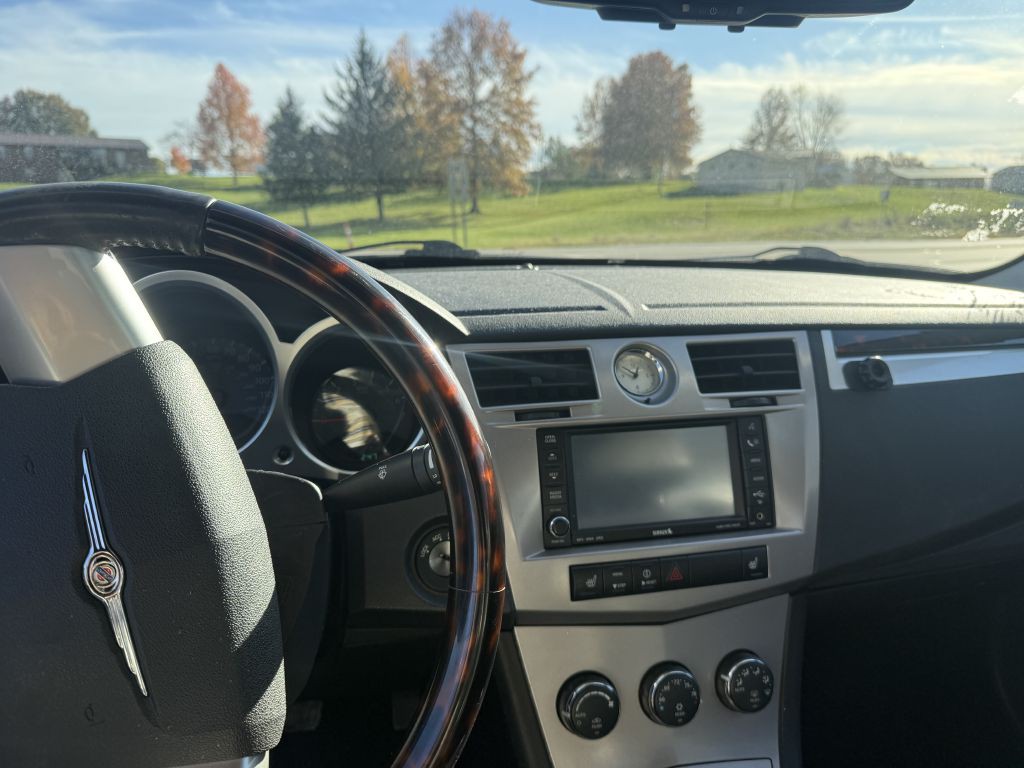 2010 Chrysler Sebring Image 6