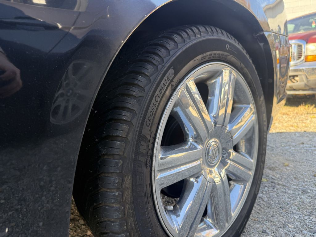 2010 Chrysler Sebring Image 10