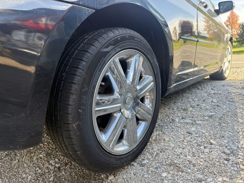 2010 Chrysler Sebring Image 11