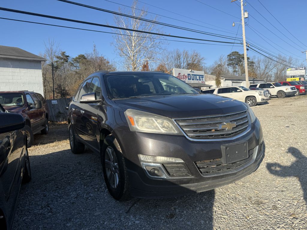 2014 Chevrolet Traverse Image 2