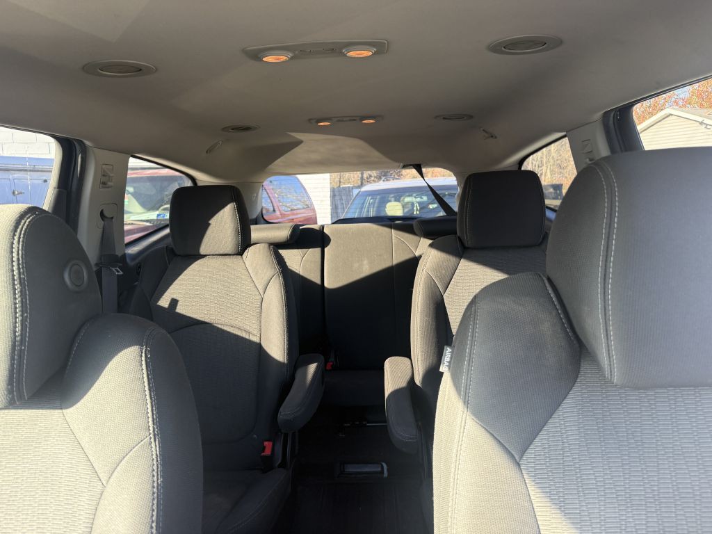2014 Chevrolet Traverse Image 8