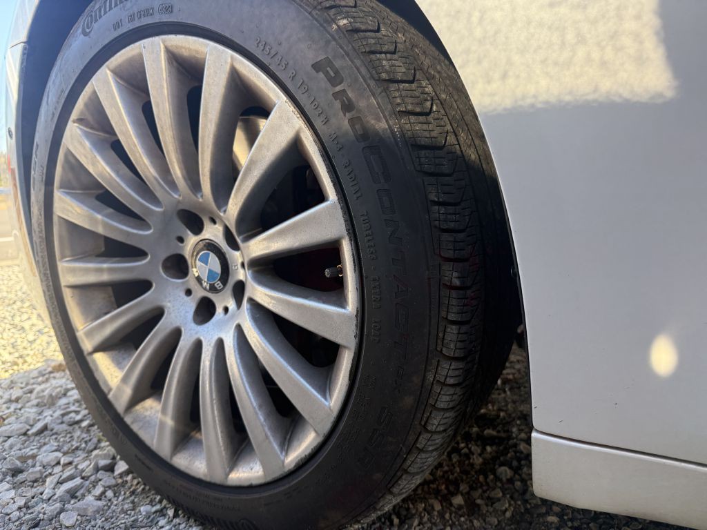 2009 BMW 7 Series Image 12