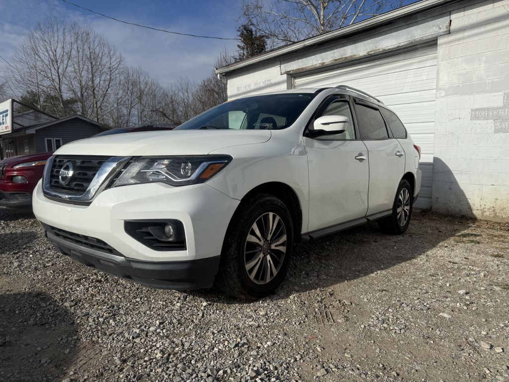 2019 Nissan Pathfinder Image 1