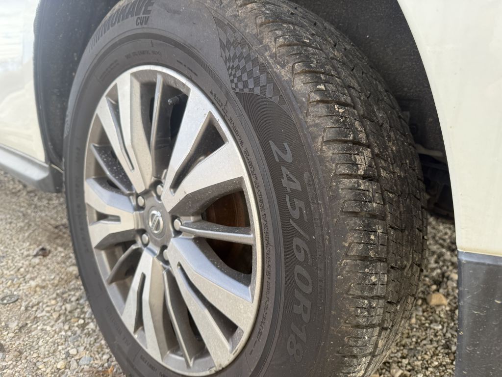 2019 Nissan Pathfinder Image 15