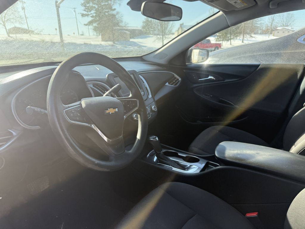 2018 Chevrolet Malibu Image 5