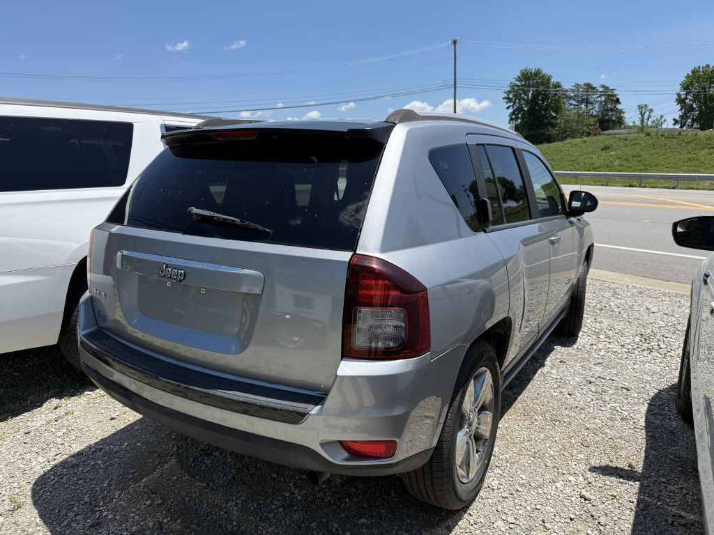 2015 Jeep Compass Image 4