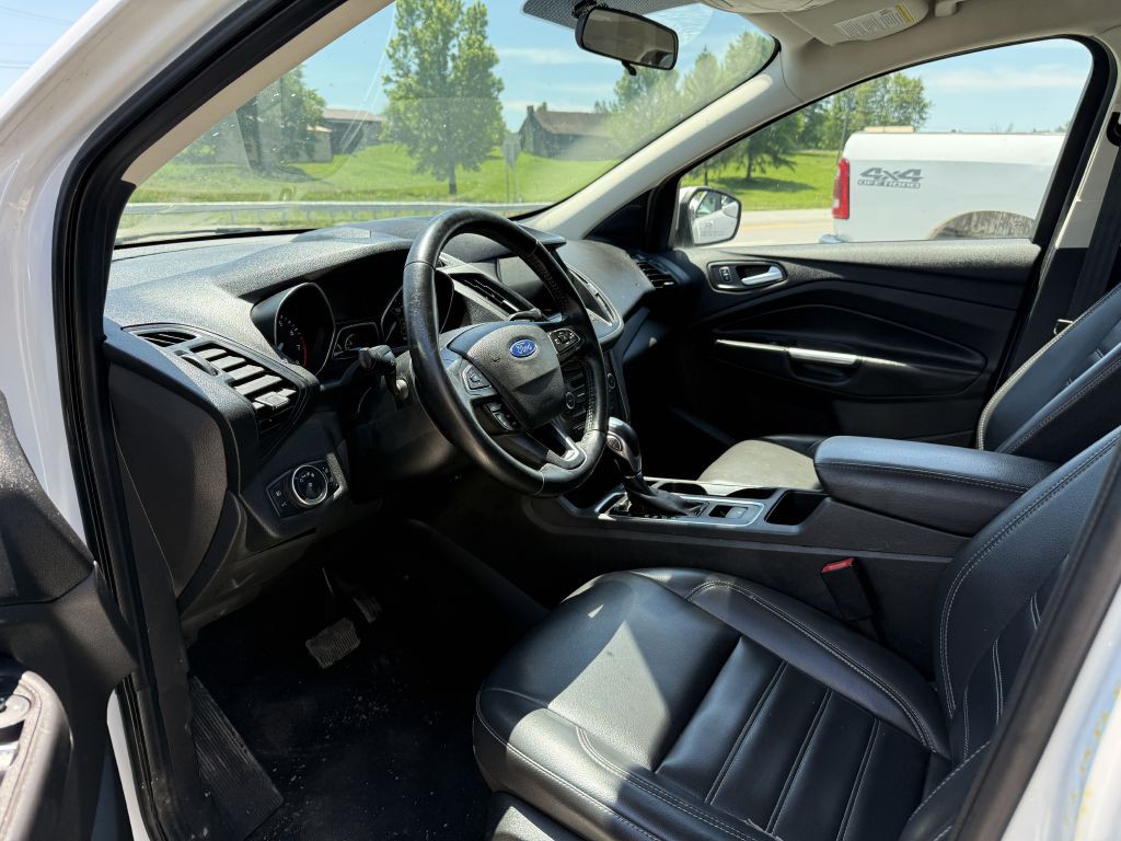 2019 Ford Escape Image 4