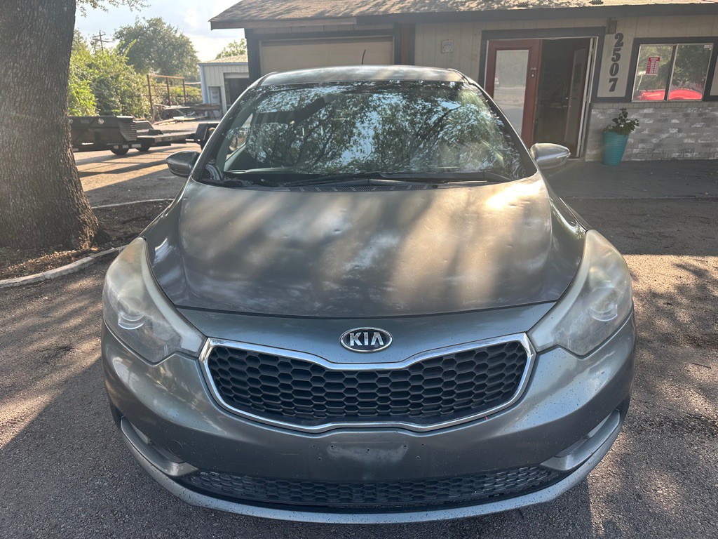 2016 Kia Forte Image 4