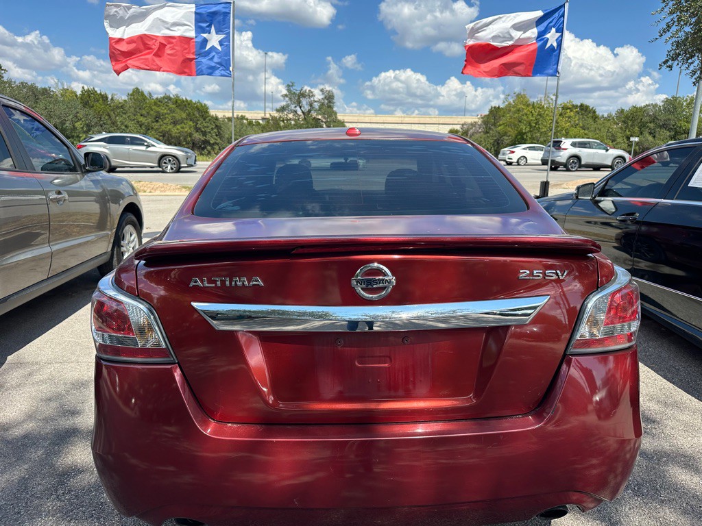 2014 Nissan Altima Image 5