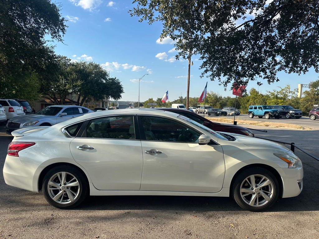 2013 Nissan Altima Image 6