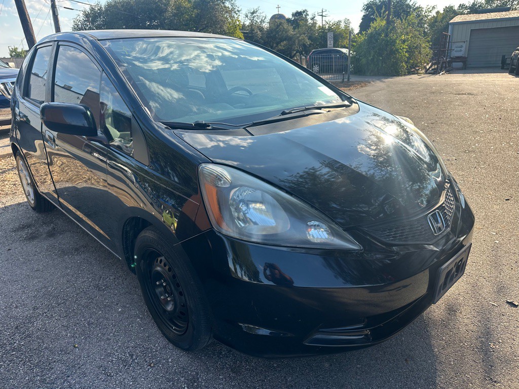 2013 Honda Fit Image 2