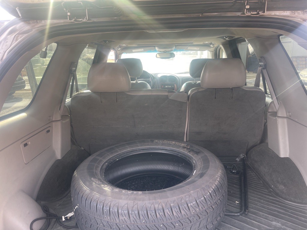 2003 Oldsmobile Bravada Image 9