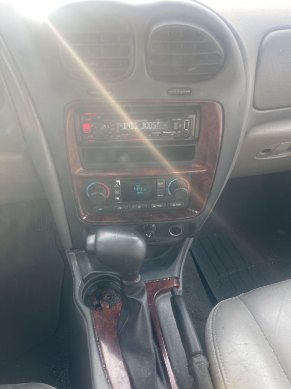 2003 Oldsmobile Bravada Image 10