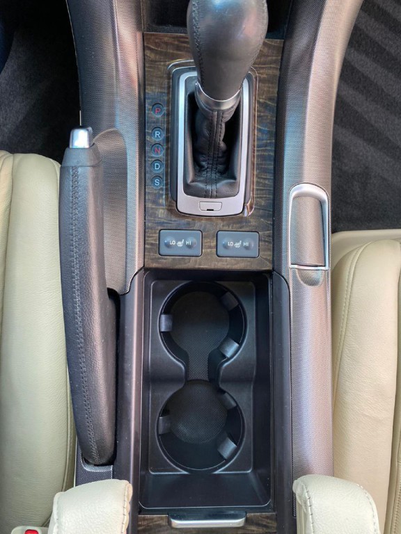 2014 Hyundai Veloster Image 9