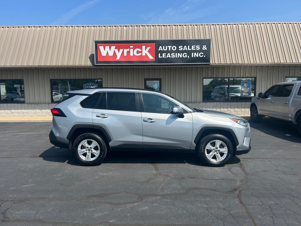2021 Toyota Rav4 Image 1