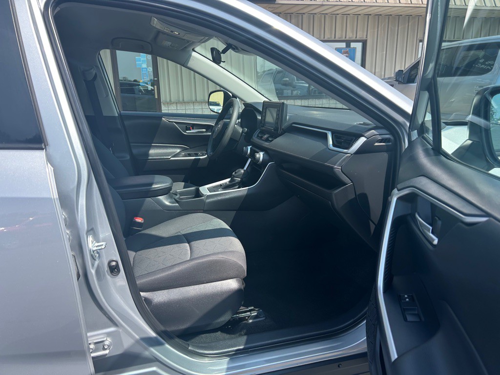 2021 Toyota Rav4 Image 8