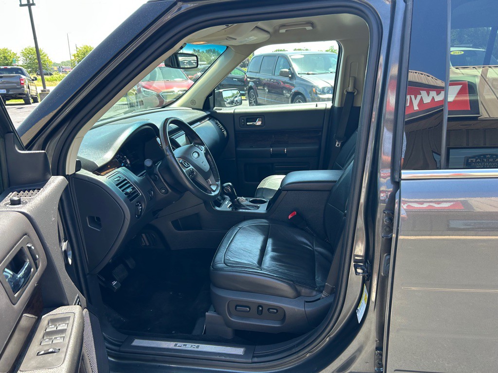 2019 Ford Flex Image 15