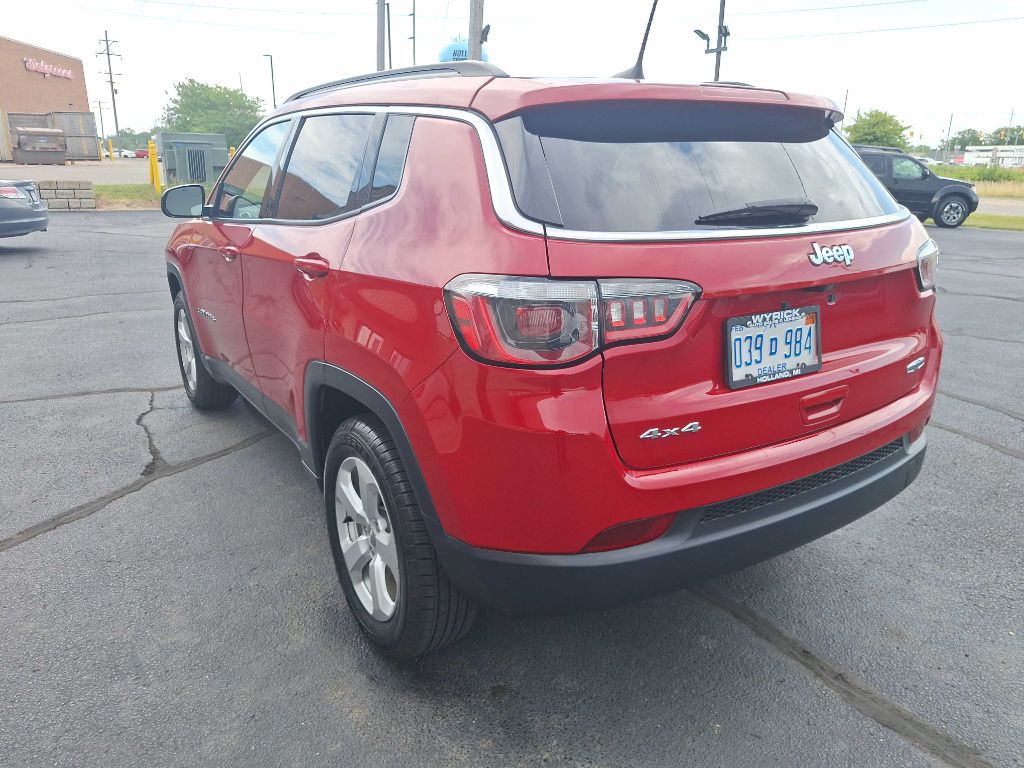 2018 Jeep Compass Image 2