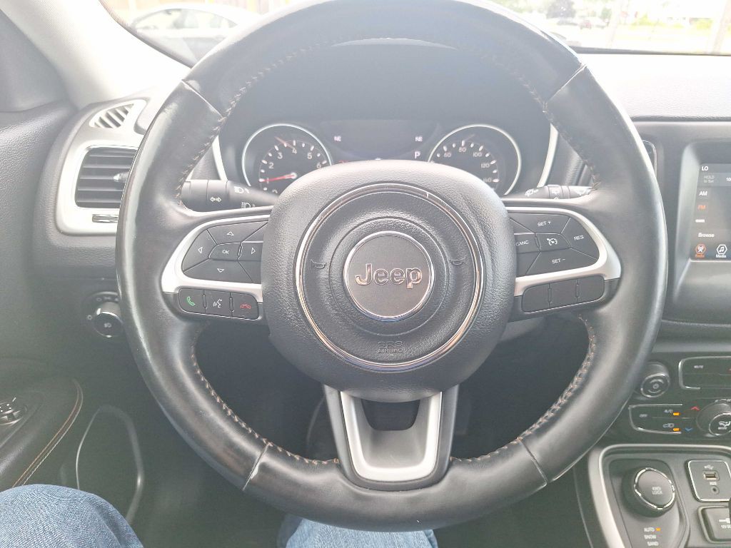 2018 Jeep Compass Image 15