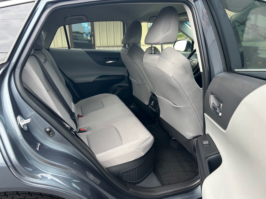2021 Toyota Venza Image 9