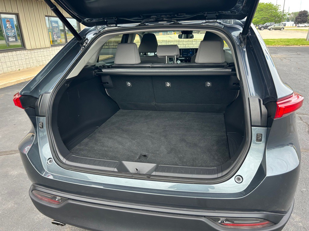 2021 Toyota Venza Image 10