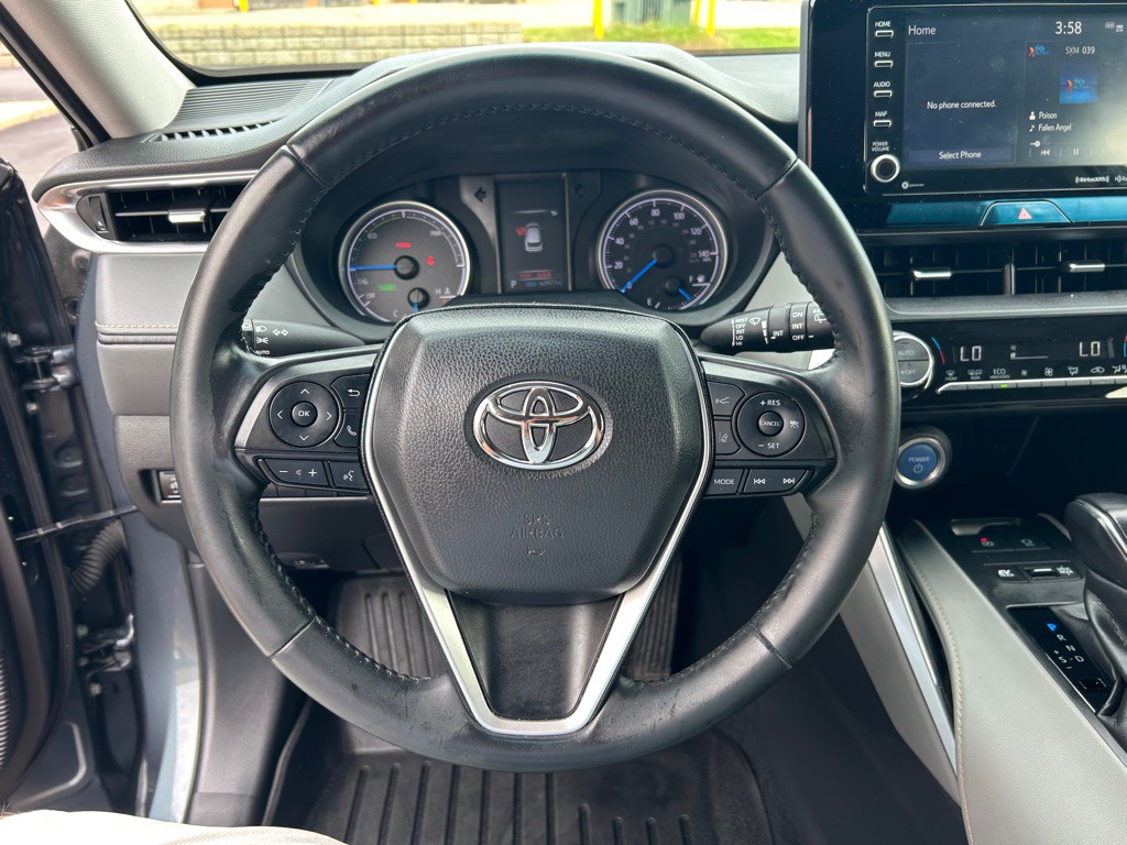 2021 Toyota Venza Image 17