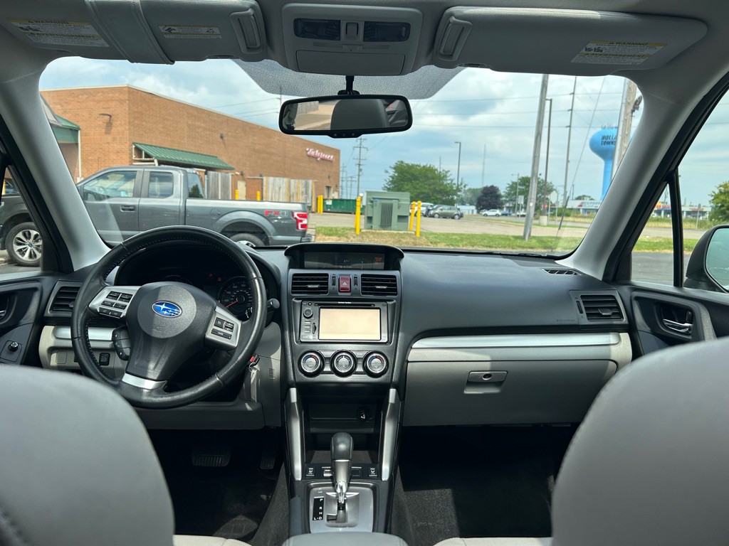2014 Subaru Forester Image 13