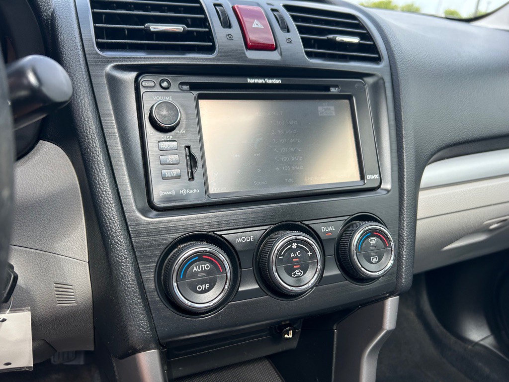 2014 Subaru Forester Image 22