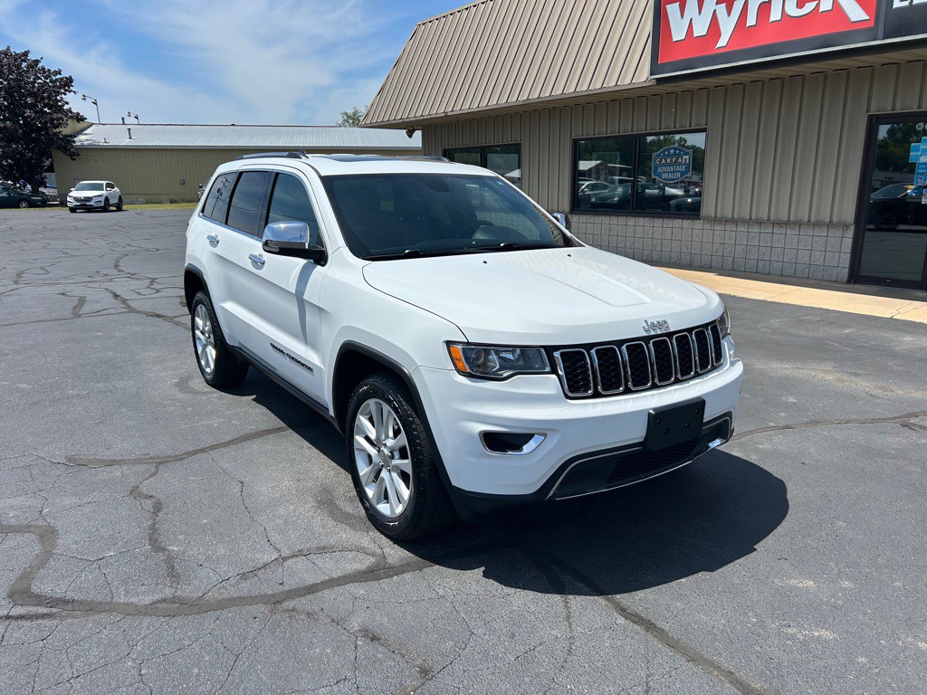 2017 Jeep Grand Cherokee Image 2