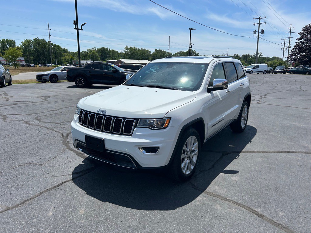 2017 Jeep Grand Cherokee Image 3
