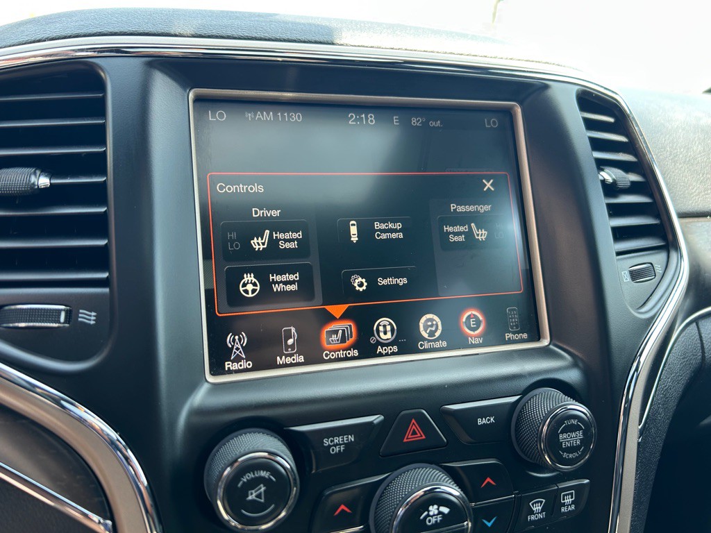 2017 Jeep Grand Cherokee Image 24