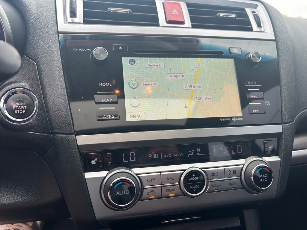 2015 Subaru Legacy Image 20