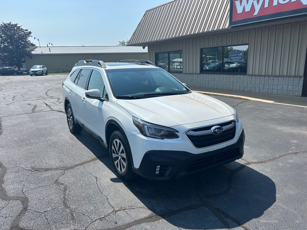 2022 Subaru Outback Image 2