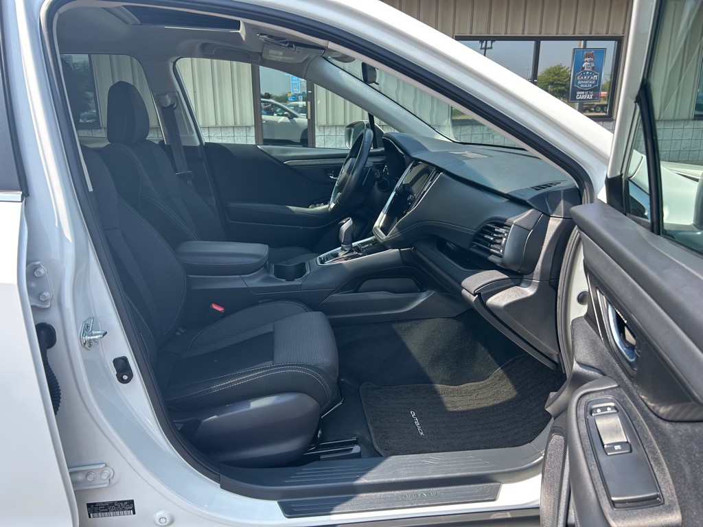 2022 Subaru Outback Image 7