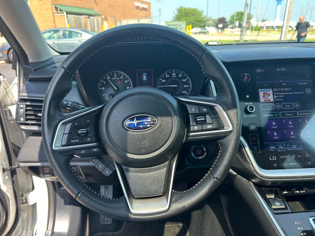 2022 Subaru Outback Image 17