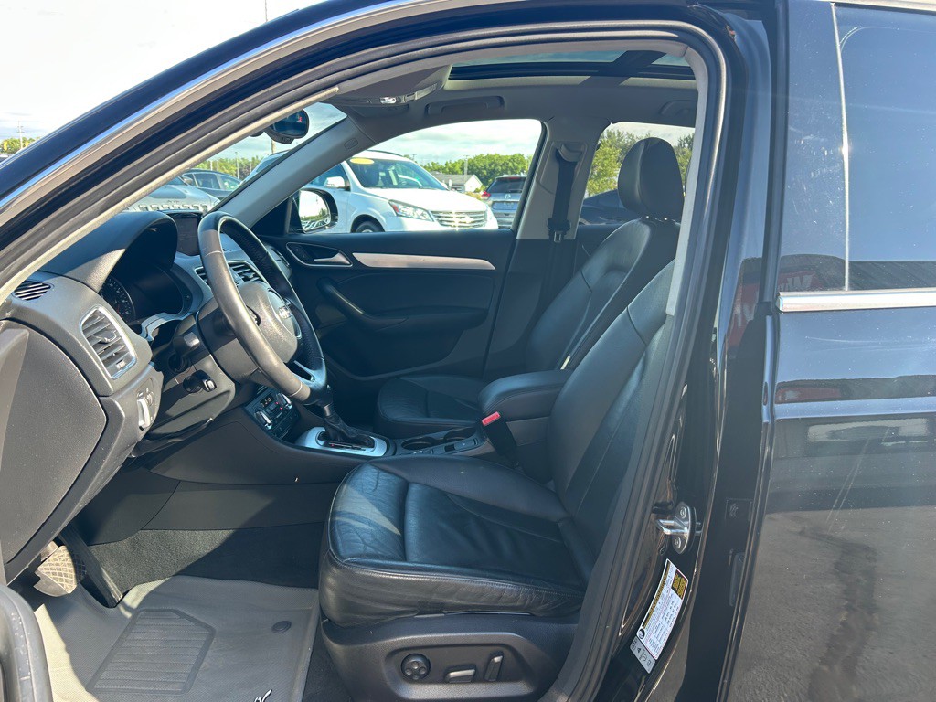 2015 Audi Q3 Image 14