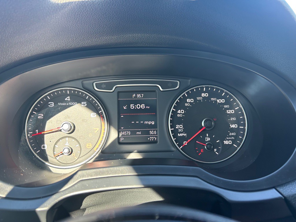 2015 Audi Q3 Image 18