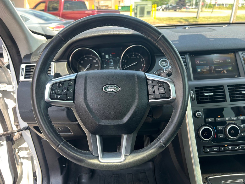 2019 Land Rover Discovery Sport Image 18