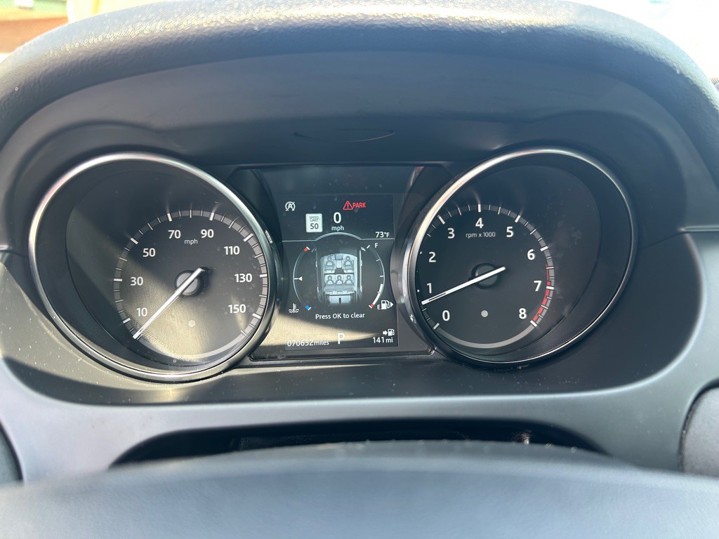 2019 Land Rover Discovery Sport Image 19