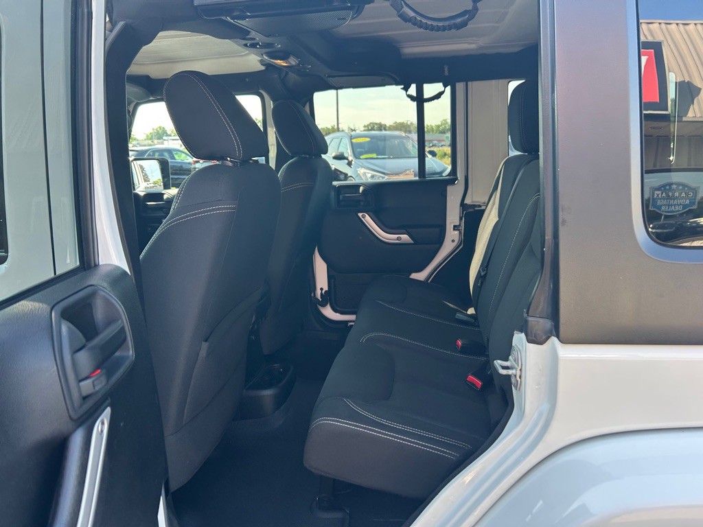 2015 Jeep Wrangler Unlimited Image 10