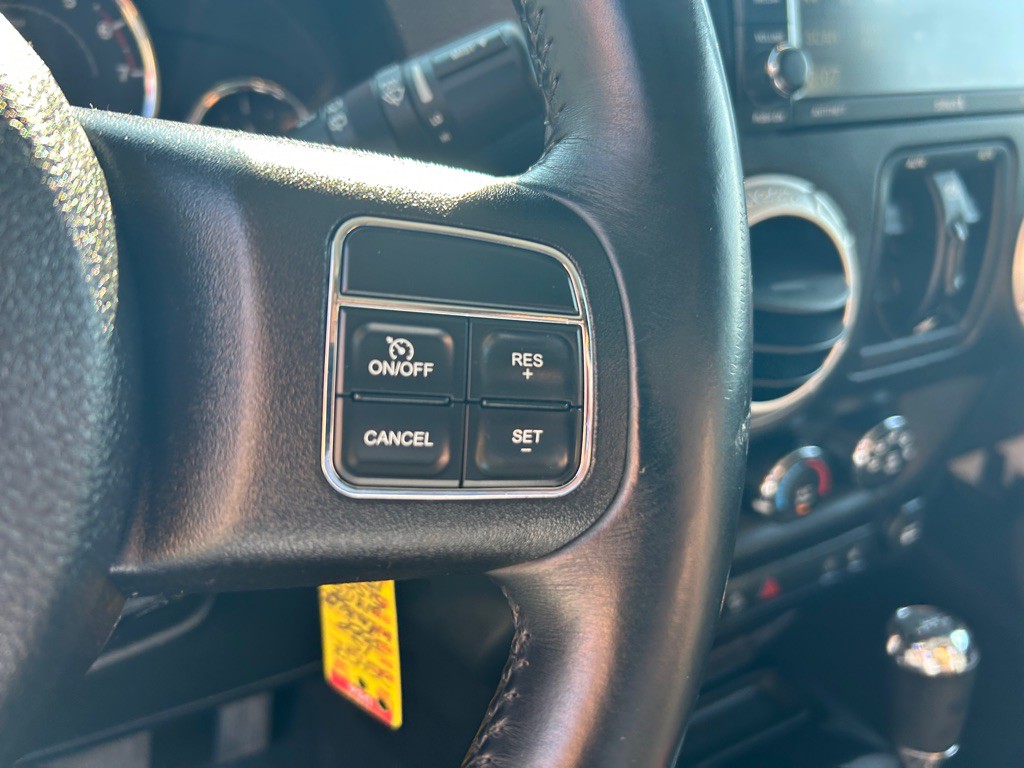 2015 Jeep Wrangler Unlimited Image 16