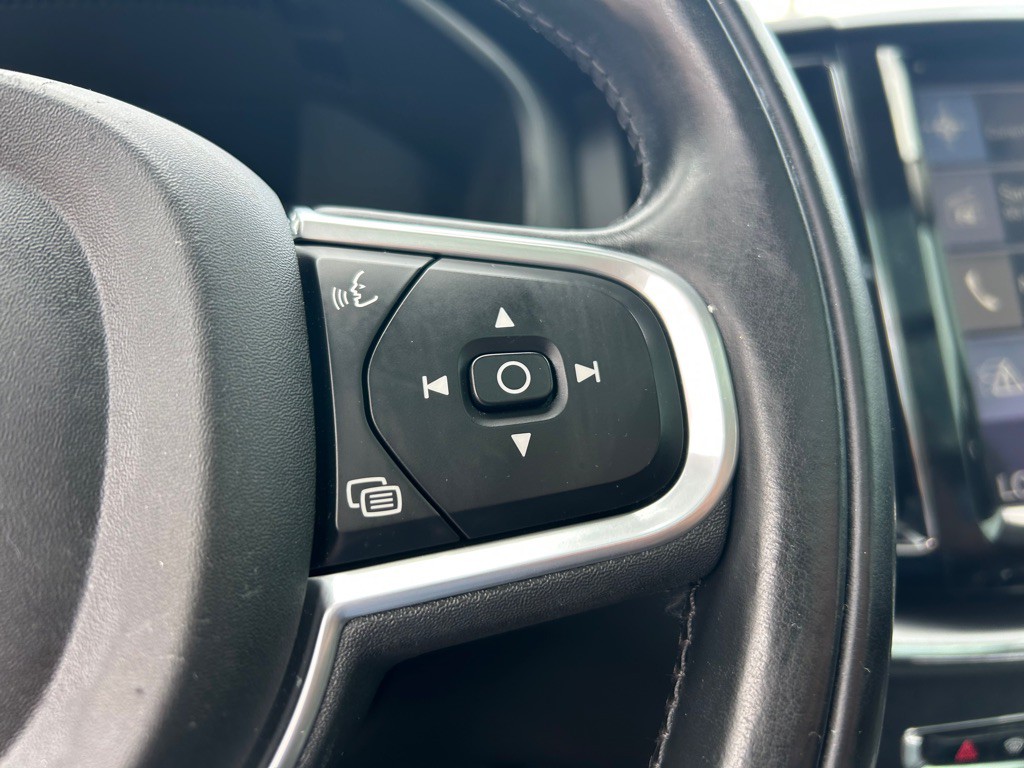 2018 Volvo XC60 Image 19