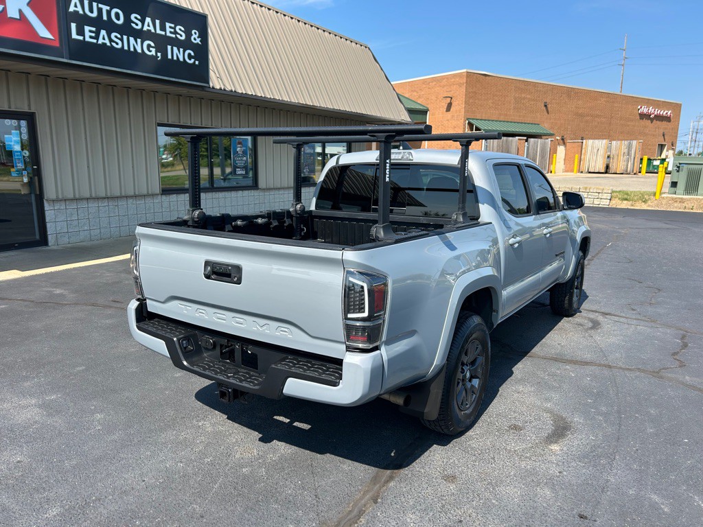 2020 Toyota Tacoma Image 6