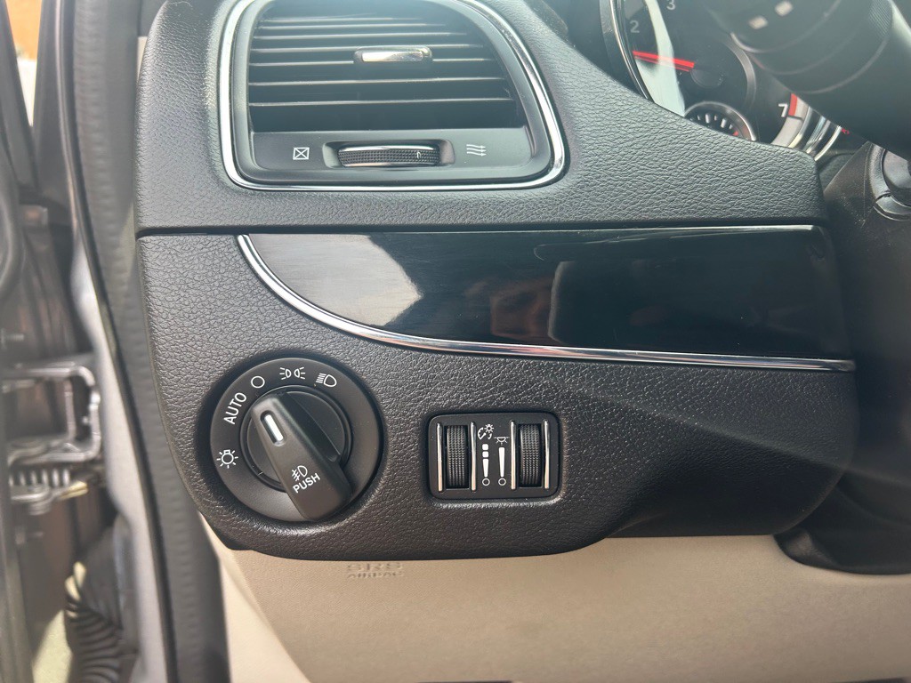 2016 Dodge Grand Caravan Image 22