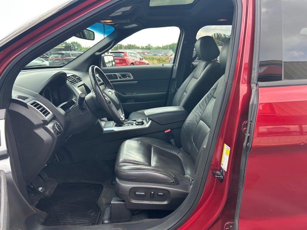 2014 Ford Explorer Image 15